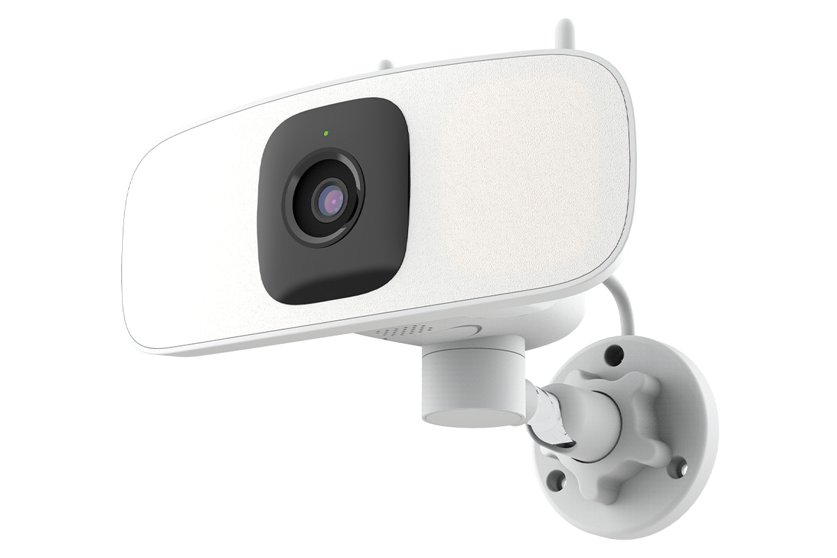 Lorex Connect 2K Floodlight Wi-Fi Security Camera with App Controlled Horizontal Pan