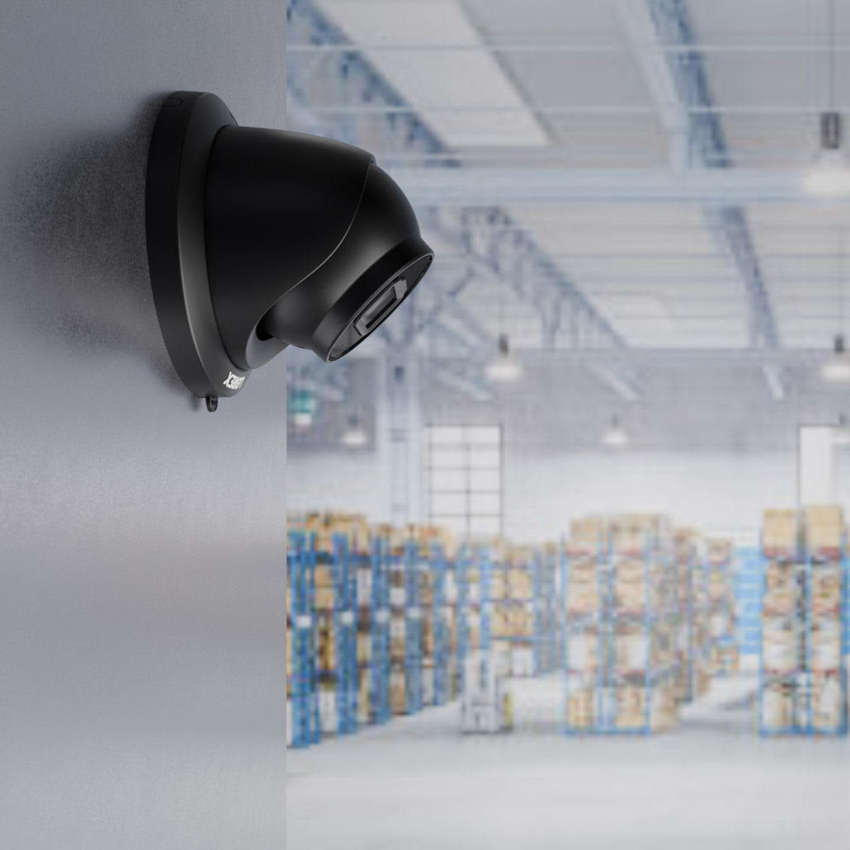Lorex Fusion Series 4K+ 16 Channel (8 Wired + 8 Fusion Wi-Fi) 2TB Wired System with A14 Wired 4K IP Turret Cameras